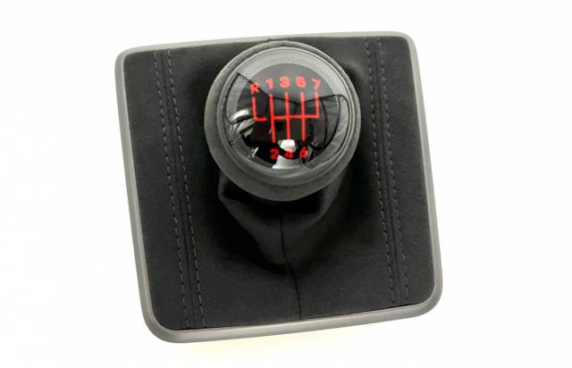 ナッチ Alcantara Shift Knob - 992 : Suncoast Porsche Parts